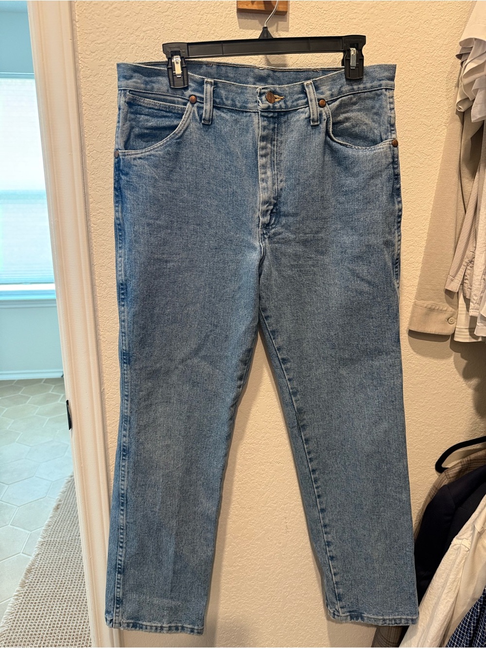 Wrangler Light Blue Relaxed Fit Jeans